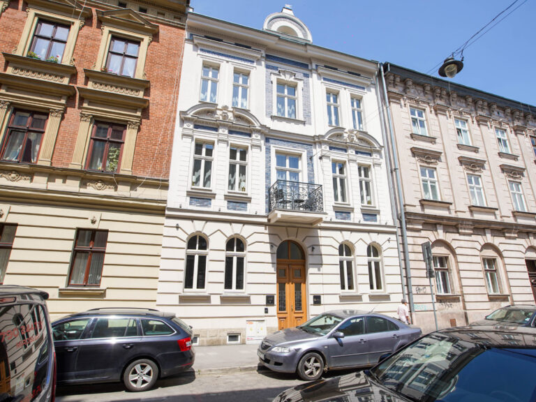 Stolarka drewniana – ul. Basztowa 8, Kraków